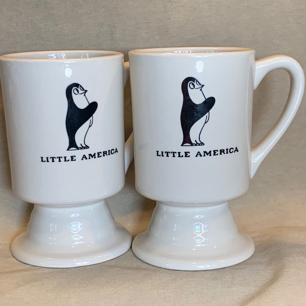 Marco Polo Little America Penguin Footed Mug Set 2 White Excellent Ceramic